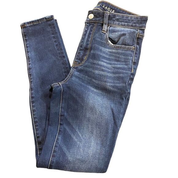 American Eagle Outfitters 360 Next Level Stretch size 2 skinny jeans - Picture 1 of 9